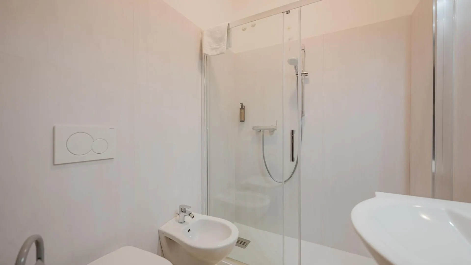 לינה וארוחת בוקר ונציה Rialto Suite 707